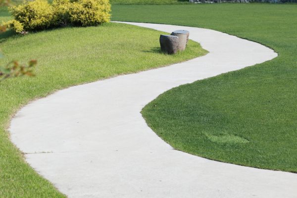 Backyard Sidewalk Installation