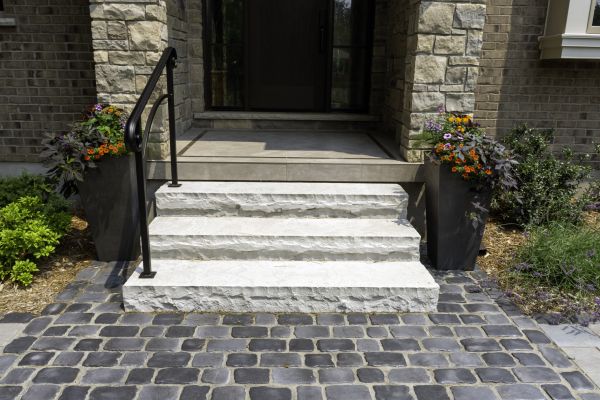 Concrete Steps Installation