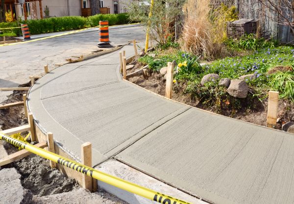 Backyard Sidewalk Installation