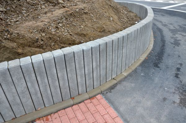 Cement Wall Pouring